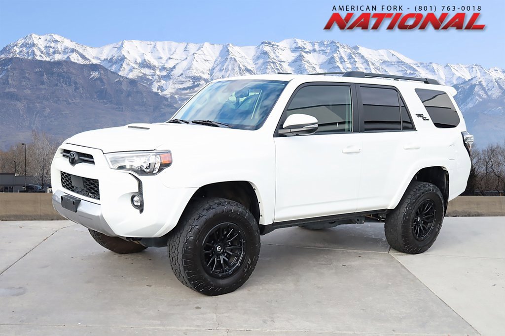 2023 Toyota 4Runner TRD Off-Road Premium's photo