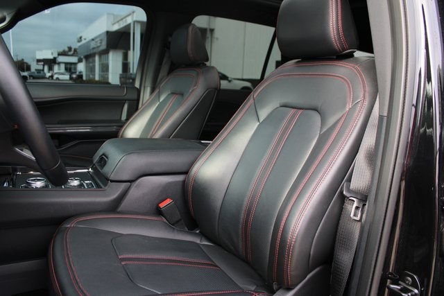 2022 Ford Expedition Limited photo 29