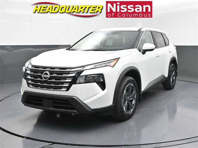 2026 Nissan Rogue SV's photo