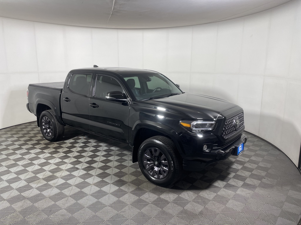 2023 Toyota Tacoma Limited's photo