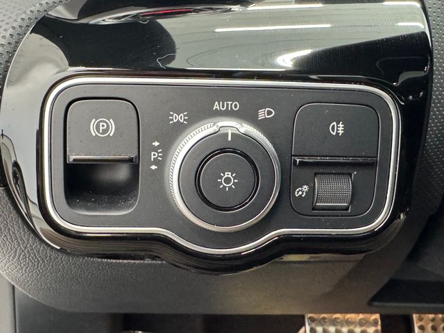 2025 Mercedes Benz CLA 250 photo 30