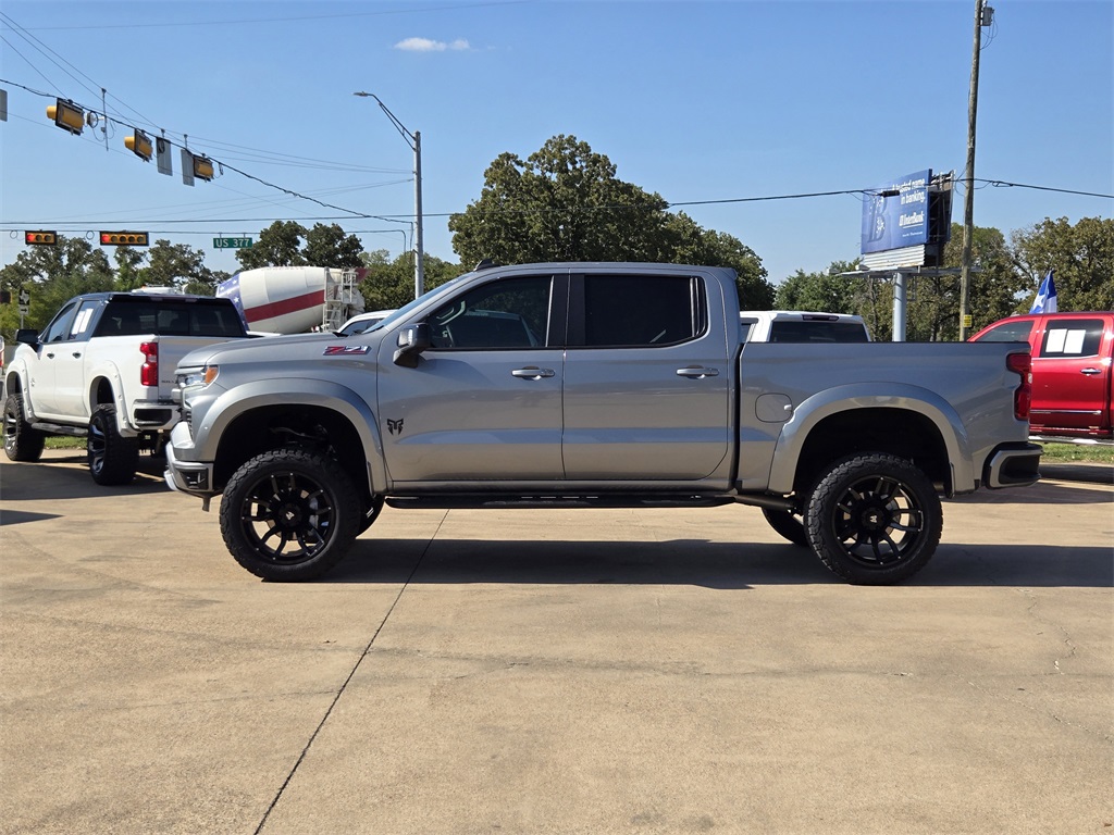 2023 Chevrolet Silverado 1500 RST photo 3