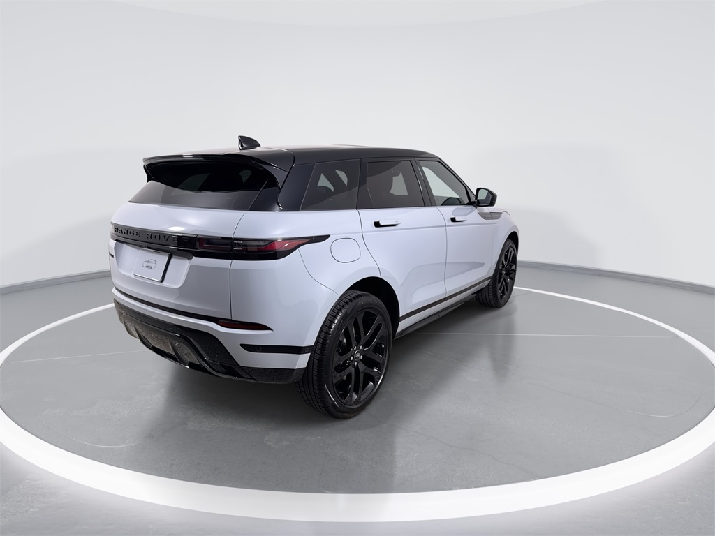 2026 Land Rover Range Rover Evoque Dynamic SE photo 8