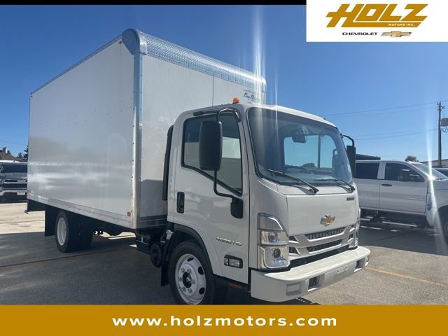 2025 Chevrolet Low Cab Forward Base's photo