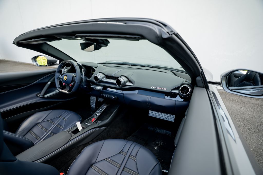 2022 Ferrari 812 GTS photo 39