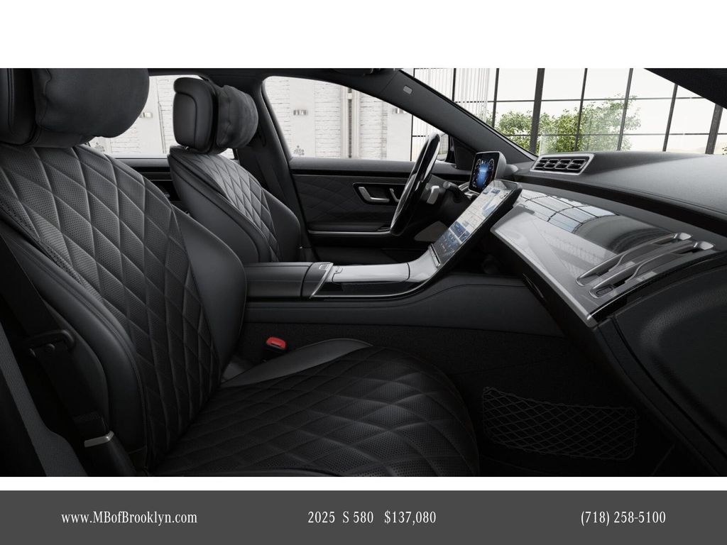 2025 Mercedes Benz S 580 4MATIC photo 4