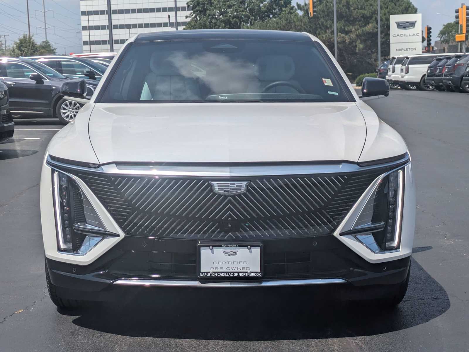 Used 2024 Cadillac LYRIQ Luxury 2 with VIN 1GYKPRRK9RZ112649 for sale in Northbrook, IL