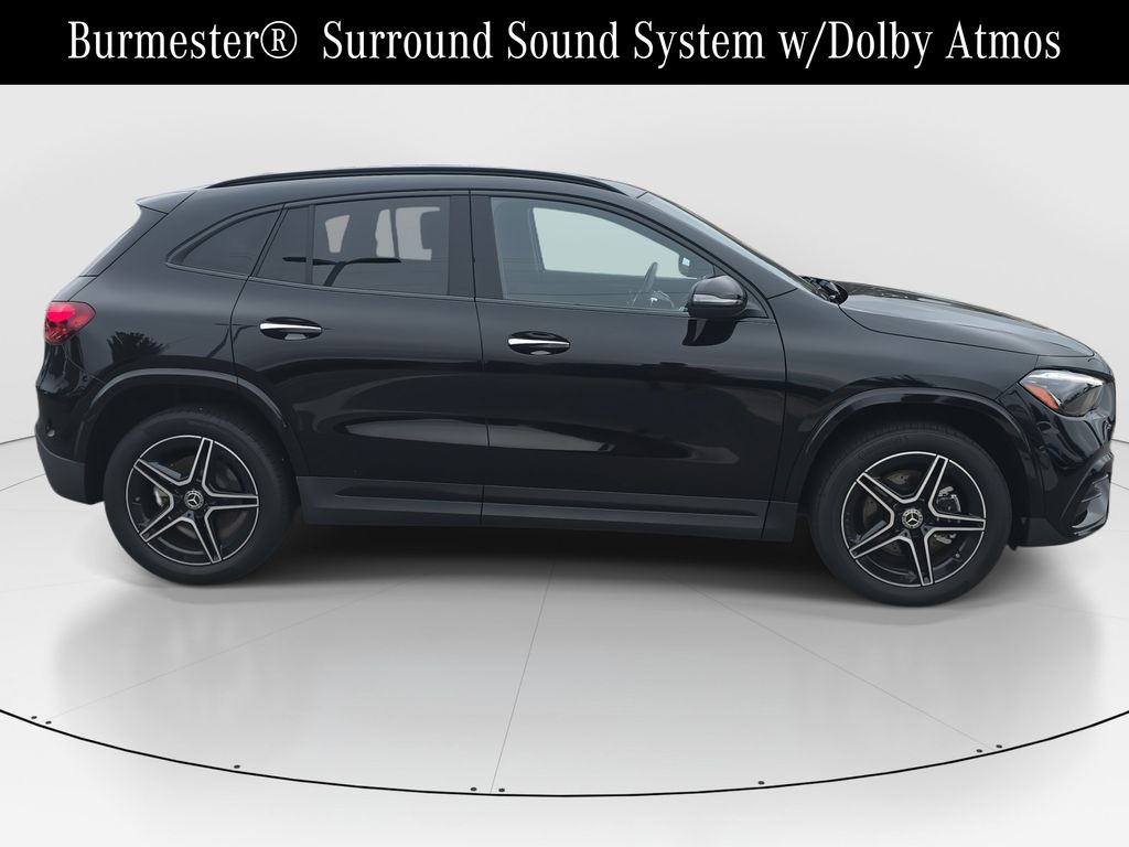 2024 Mercedes Benz GLA 250 4MATIC photo 3