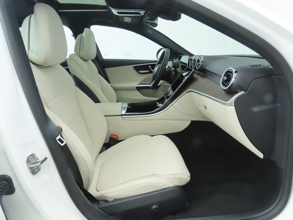2025 Mercedes Benz C 300 photo 18