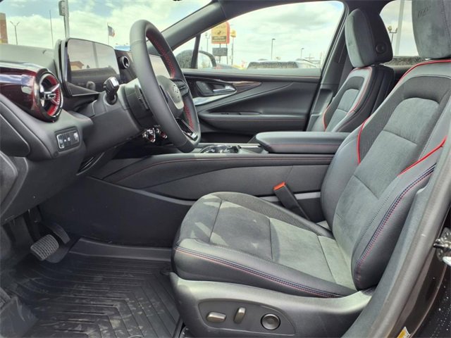 2025 Chevrolet Blazer EV RS photo 10