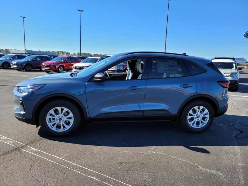 2025 Ford Escape Active photo 4