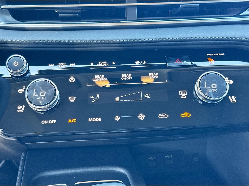 2026 Infiniti QX60 Luxe photo 15
