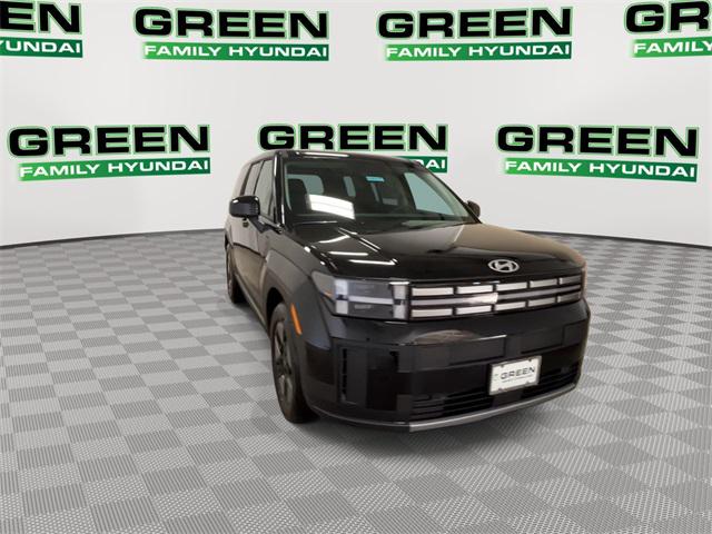2026 Hyundai Santa Fe SE photo 3