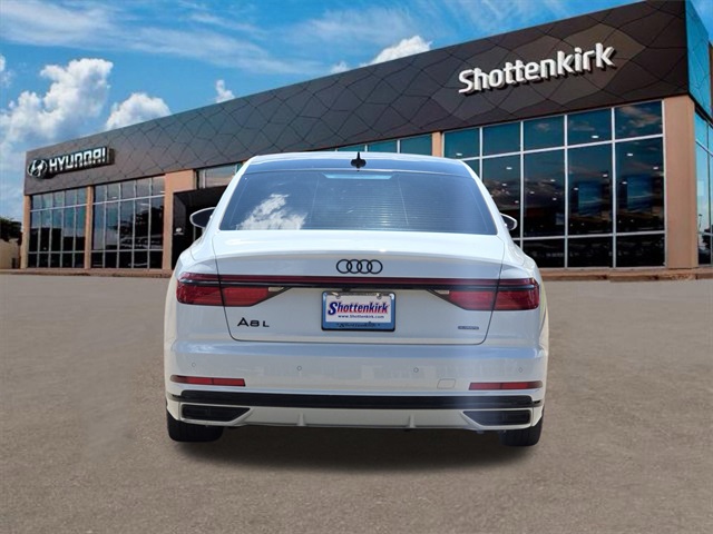 2021 Audi A8 L 55 Quattro photo 7