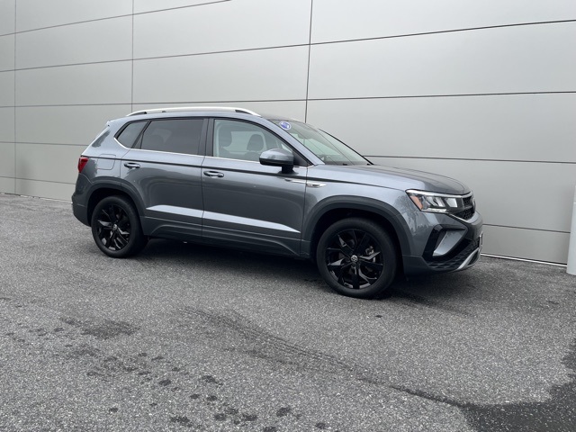 2022 Volkswagen Taos SE photo 22