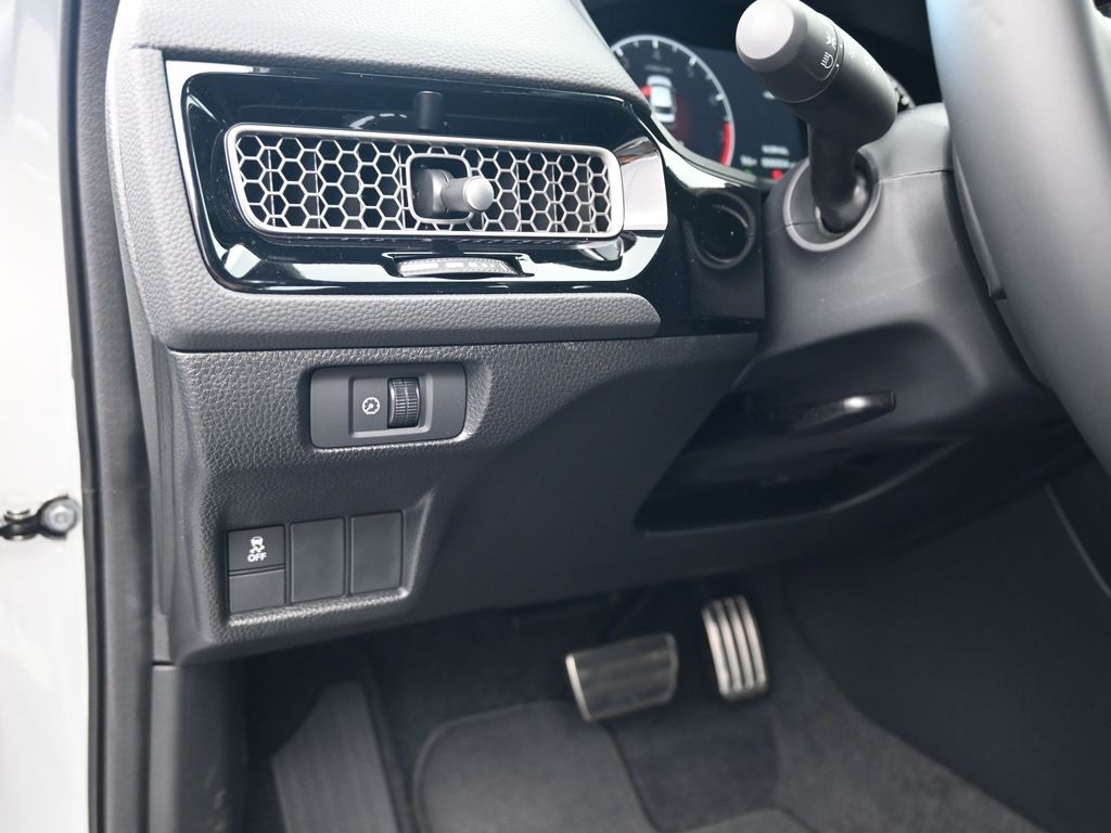 2026 Honda Civic Sport photo 12