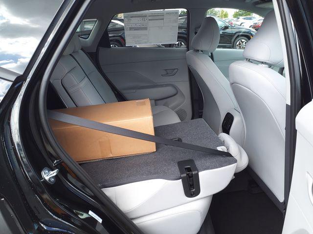 2026 Hyundai Kona SEL photo 12