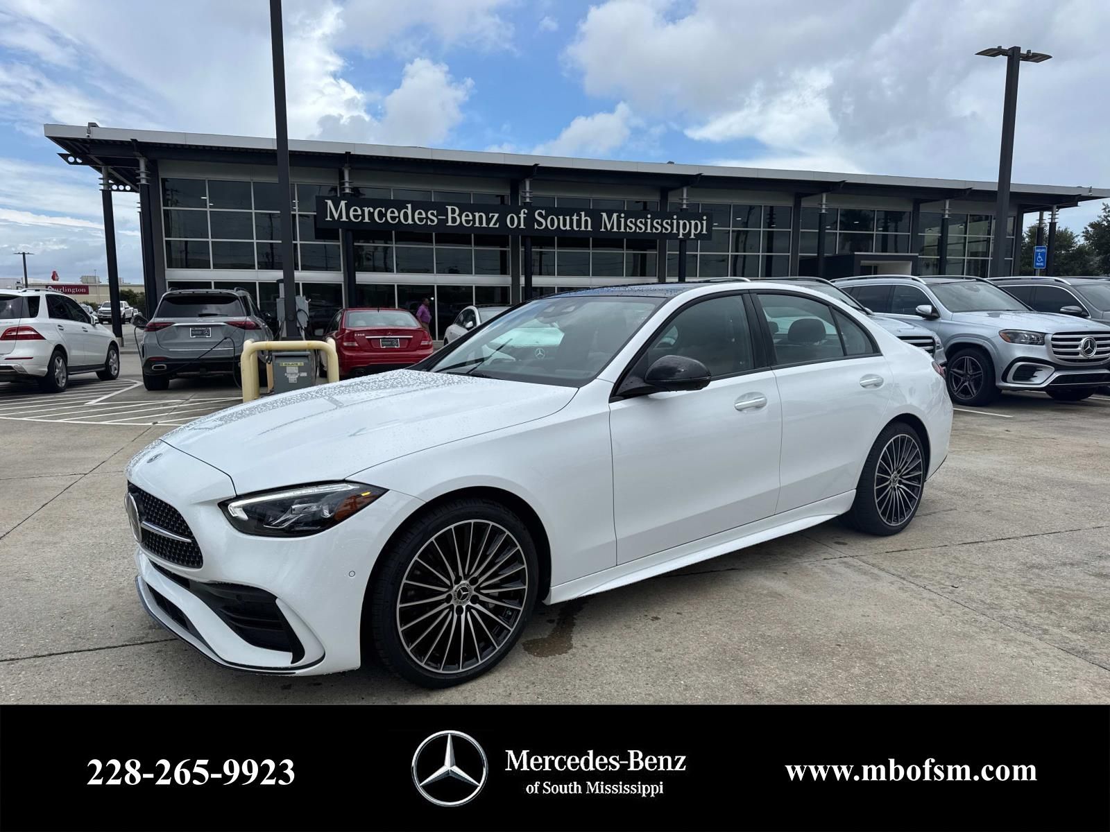 2025 Mercedes-Benz C-Class Sedan C 300's photo