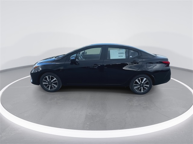 2025 Nissan Versa 1.6 SV photo 5