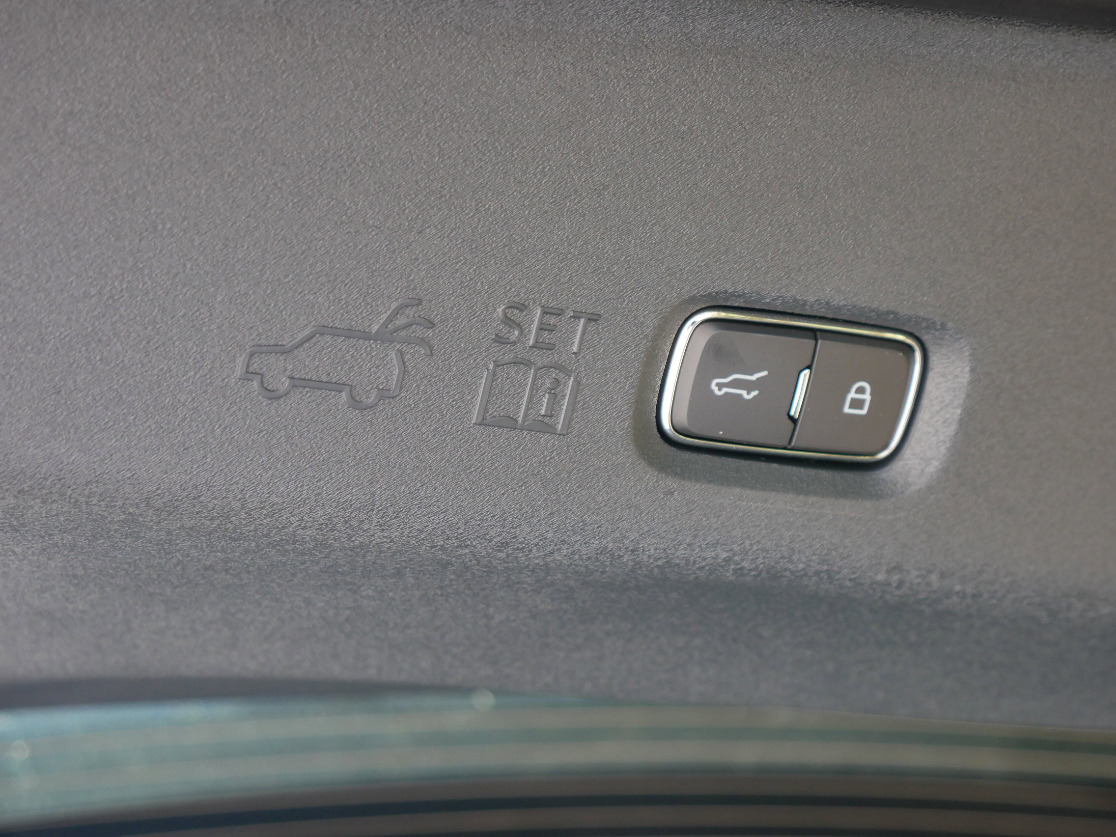 2025 Ford Expedition photo 24