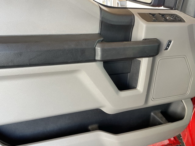 2017 Ford F-150 XL photo 8