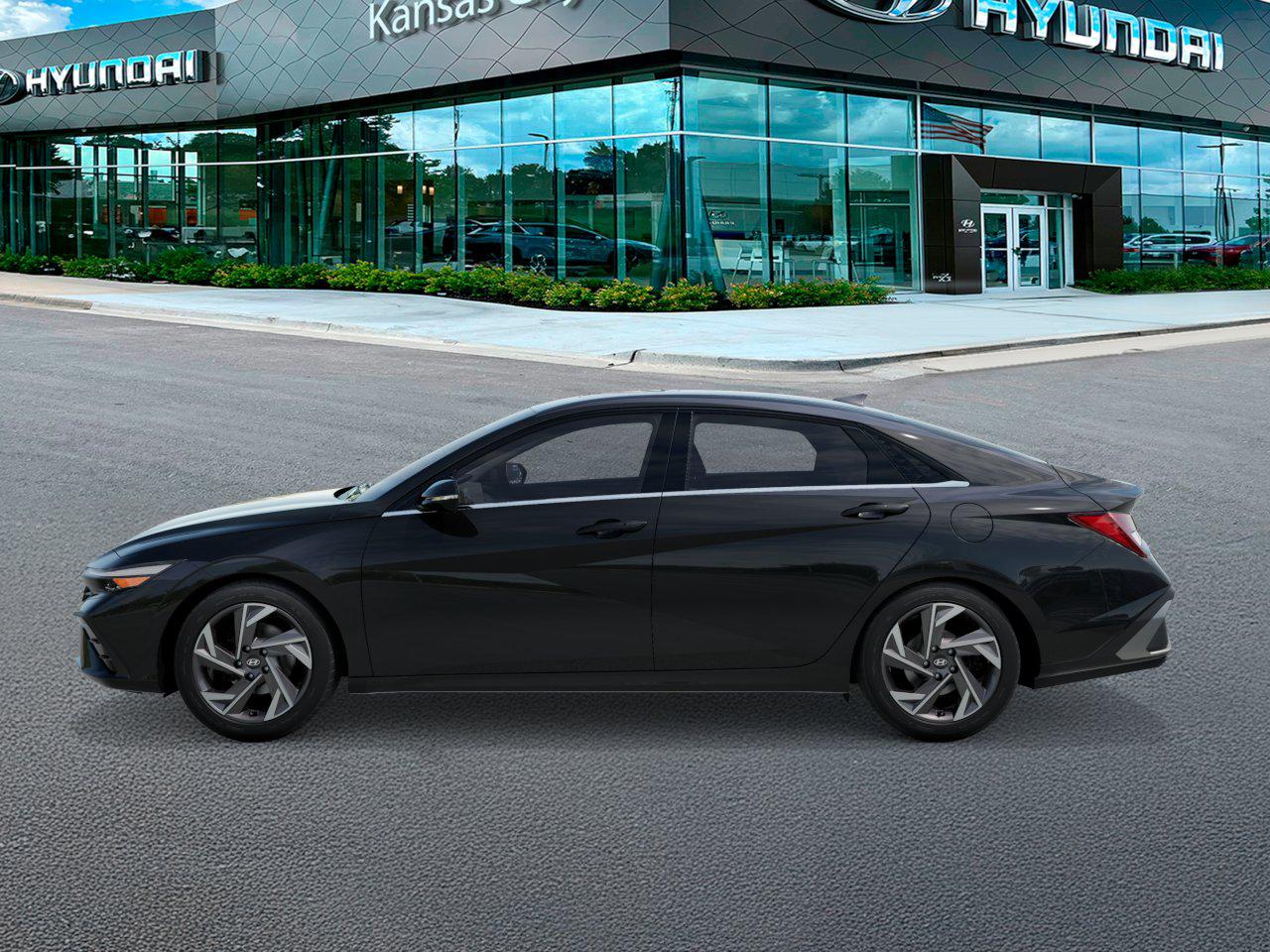 2026 Hyundai Elantra Limited photo 3