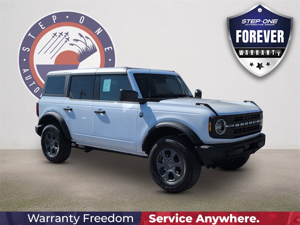 2025 Ford Bronco 4-Door Big Bend's photo