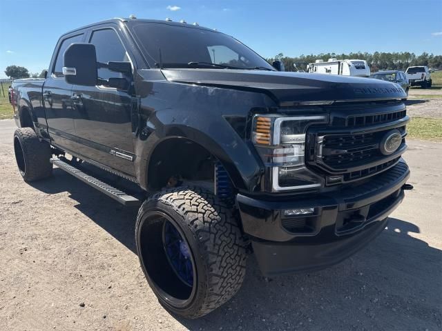 2020 Ford F-250 Super Duty Lariat's photo