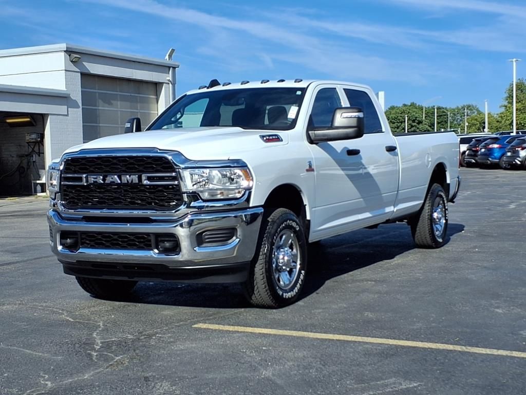 Used 2024 RAM Ram 2500 Pickup Tradesman with VIN 3C6UR5HL9RG309856 for sale in Kansas City
