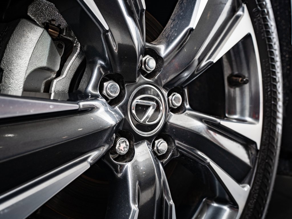 2025 Lexus UX Premium photo 8