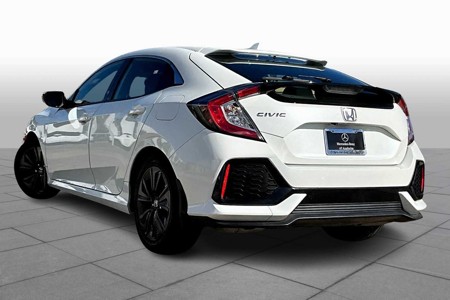 2019 Honda Civic Hatchback EX photo 11