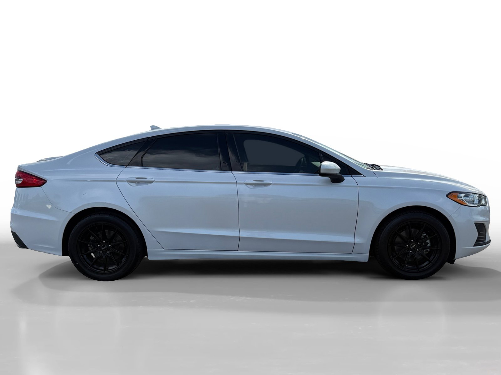 2020 Ford Fusion SE photo 6
