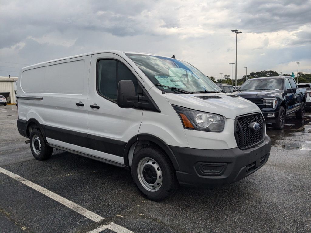 2025 Ford Transit photo 2