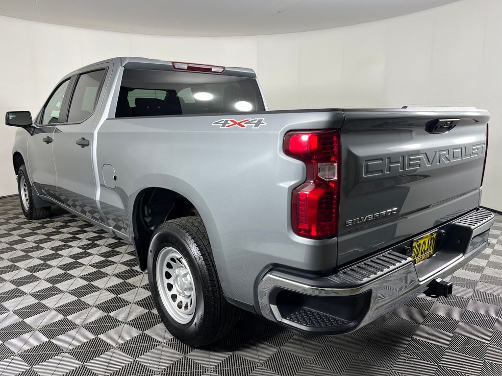 2024 Chevrolet Silverado 1500 Work Truck photo 3