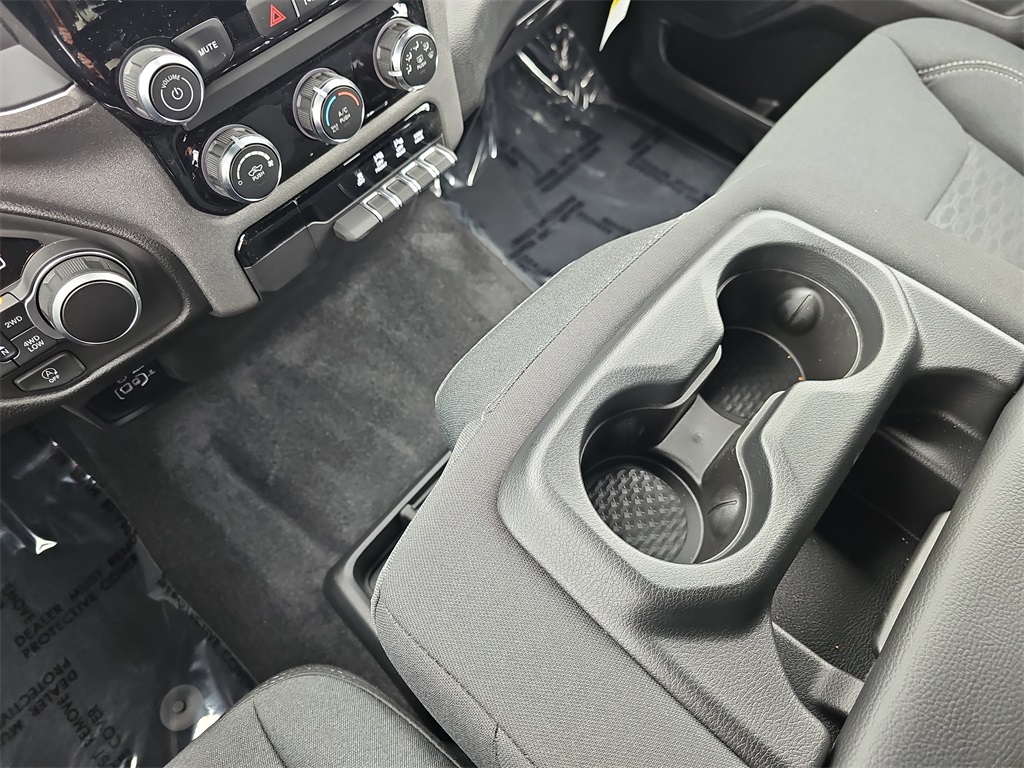 2025 Ram 1500 Tradesman photo 22