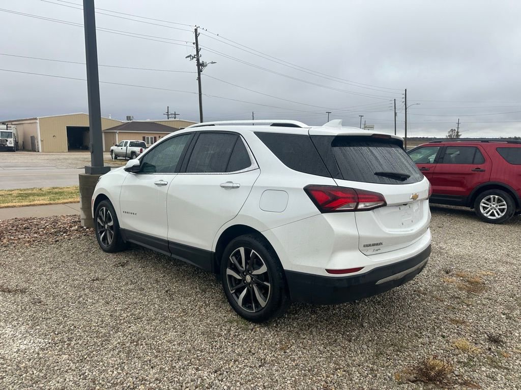 2022 Chevrolet Equinox Premier photo 2
