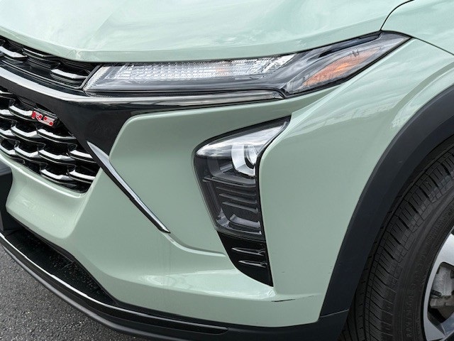 2024 Chevrolet Trax photo 7