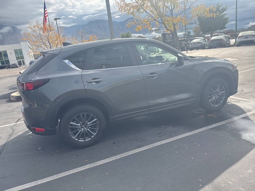 2021 Mazda CX-5 Touring photo 4