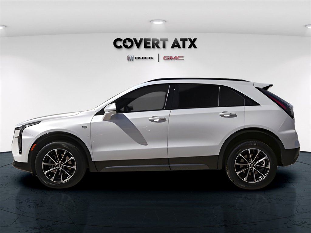 2024 Cadillac XT4 Sport photo 4