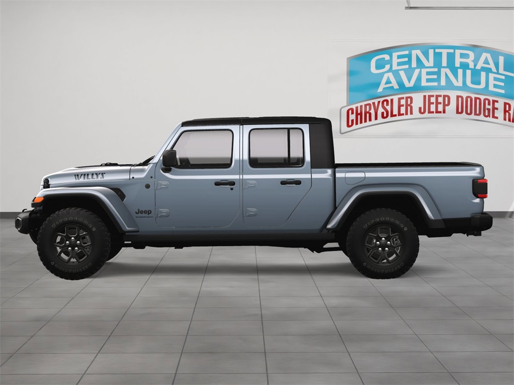 2025 Jeep Gladiator Willys photo 3