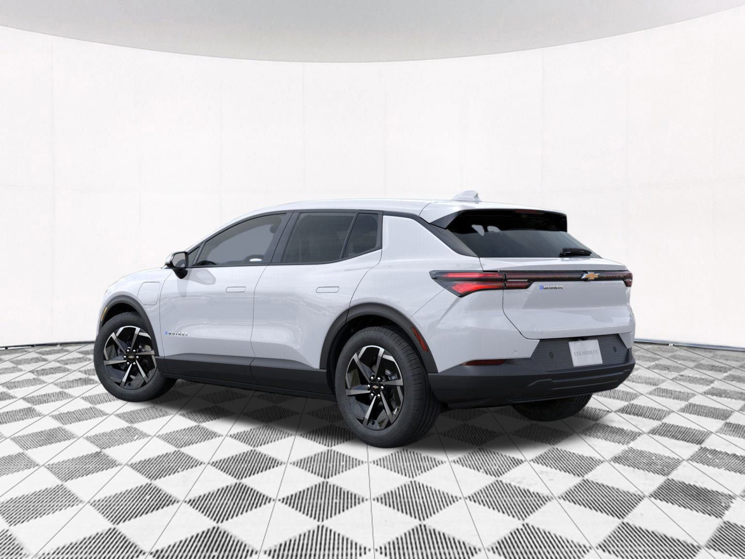 2026 Chevrolet Equinox EV 1LT photo 4