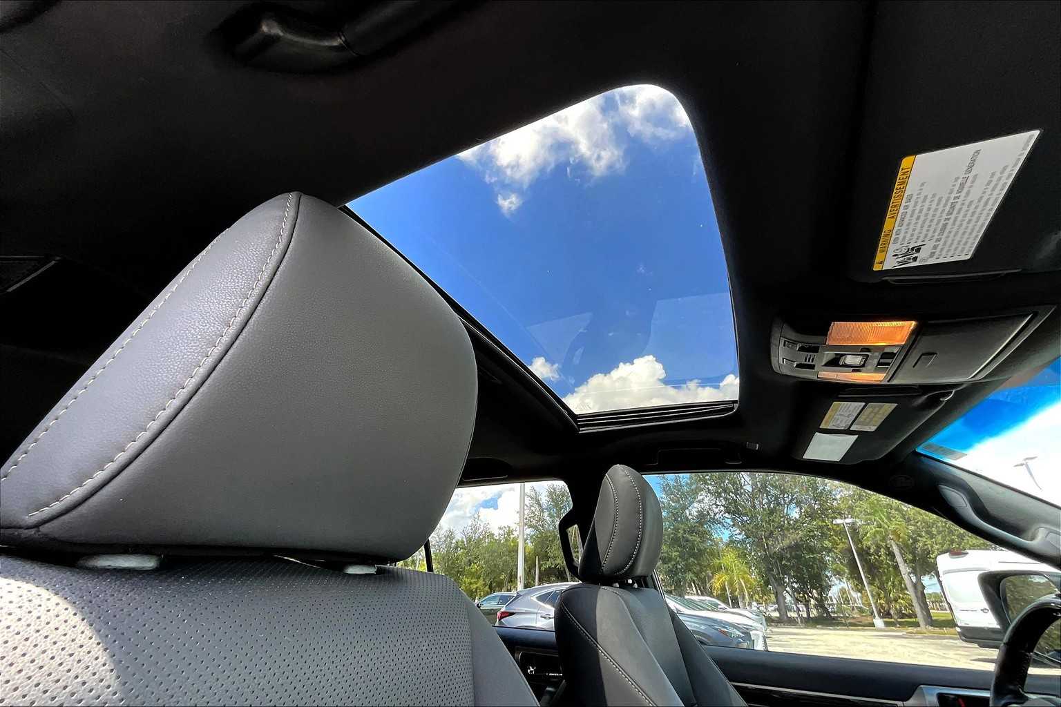 2023 Lexus GX 460 Premium photo 13