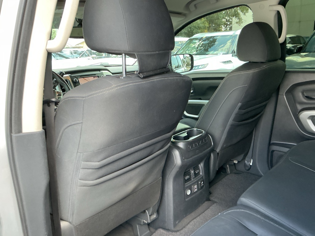 2019 Nissan Titan SV photo 26