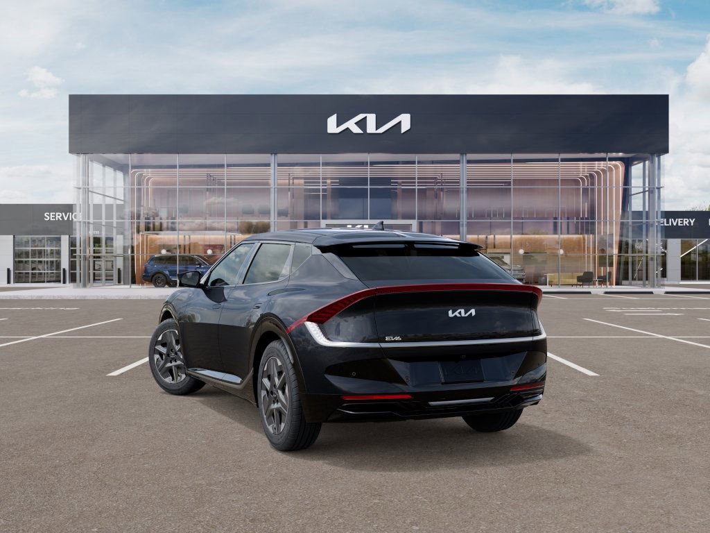 2025 Kia EV6 Light photo 3