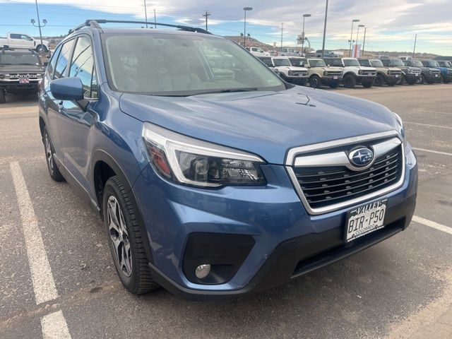 2021 Subaru Forester Premium photo 2