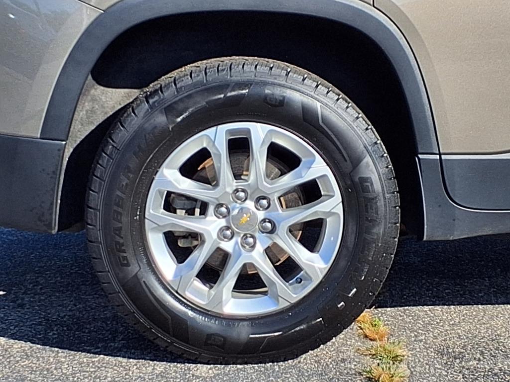 2020 Chevrolet Traverse Cloth photo 3