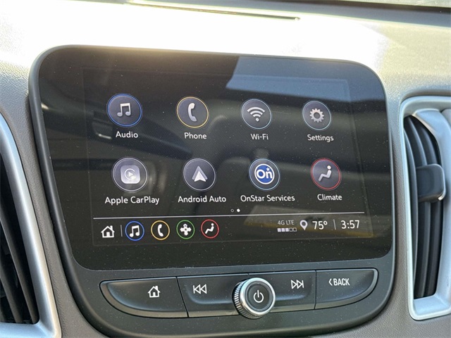 2024 Chevrolet Malibu 1LT photo 3