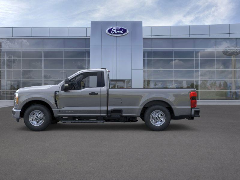 2025 Ford F-250 XL photo 3