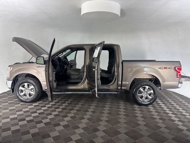 2020 Ford F-150 XLT photo 9