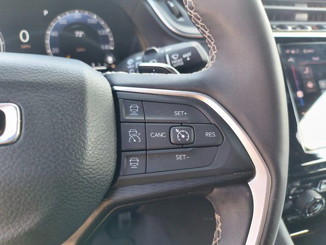 2023 Jeep Grand Cherokee Altitude photo 4